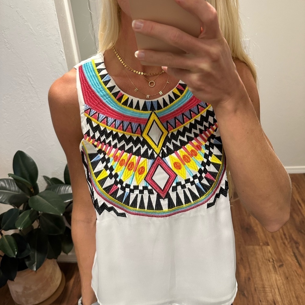 🌟SALE🌟embroidered colorful tank top - Picture 1 of 6